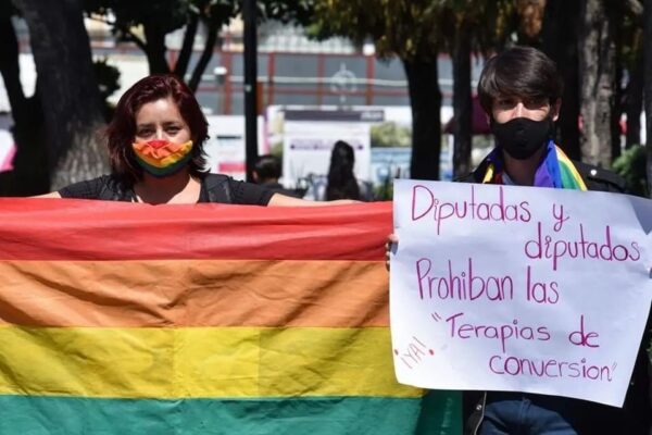 Prohíben ley de conversión